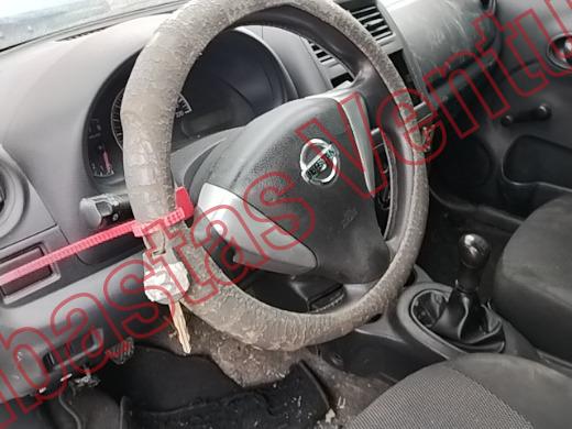 NISSAN VERSA 2020, foto 17 de 19