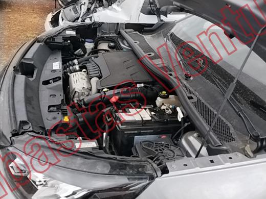 PEUGEOT 2008 2024, foto 9 de 19
