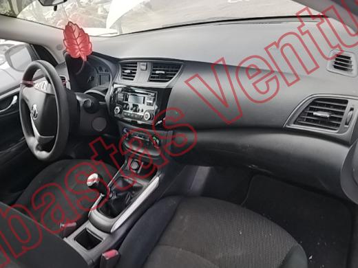 NISSAN SENTRA 2019, foto 14 de 19