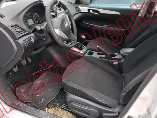 NISSAN SENTRA 2019, foto 17 de 19