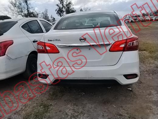 NISSAN SENTRA 2019, foto 6 de 19