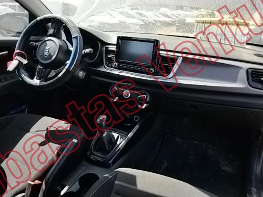 KIA RIO 2021, foto 14 de 19