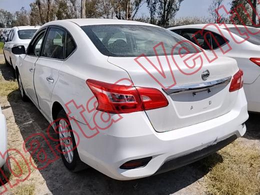 NISSAN SENTRA 2019, foto 7 de 19