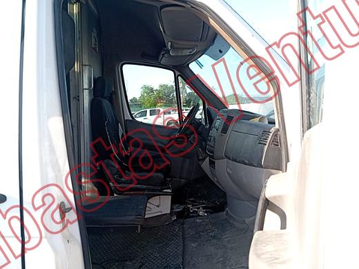MERCEDES BENZ SPRINTER 2016, foto 12 de 19