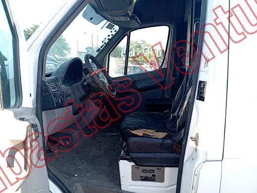 MERCEDES BENZ SPRINTER 2016, foto 17 de 19