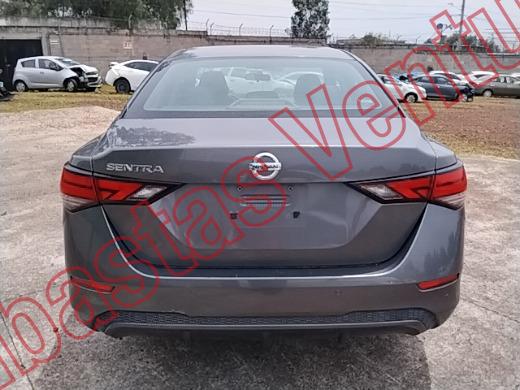 NISSAN SENTRA 2023, foto 6 de 19
