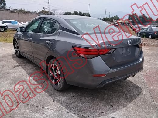 NISSAN SENTRA 2023, foto 7 de 19
