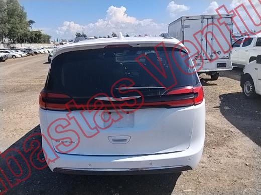 CHRYSLER PACIFICA 2022, foto 6 de 19