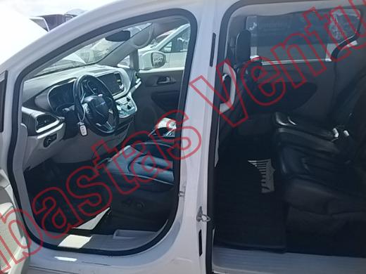 CHRYSLER PACIFICA 2022, foto 17 de 19