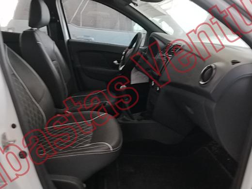 RENAULT LOGAN  2024, foto 12 de 19