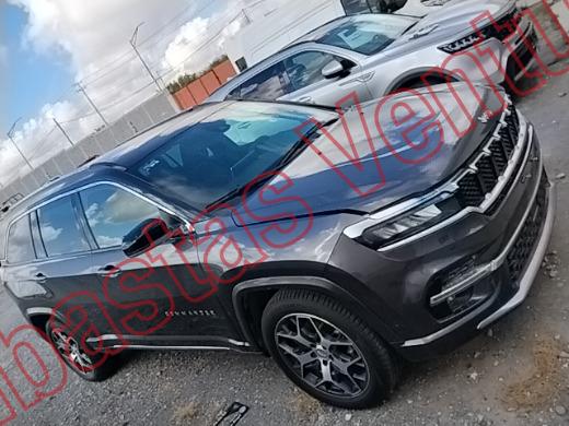 JEEP COMMANDER 2025, foto 4 de 19