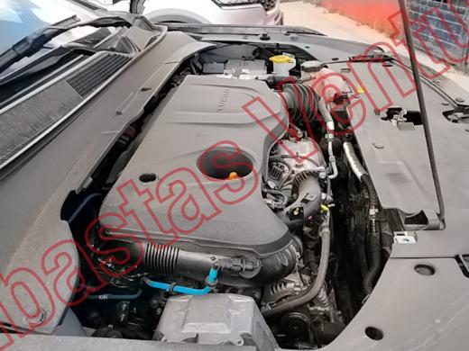 JEEP COMMANDER 2025, foto 11 de 19