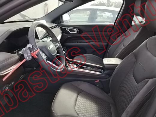 JEEP COMMANDER 2025, foto 17 de 19