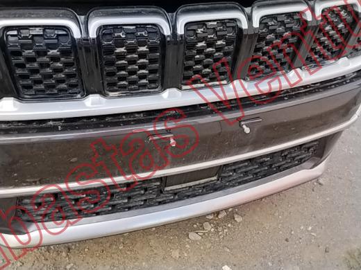 JEEP COMMANDER 2025, foto 18 de 19