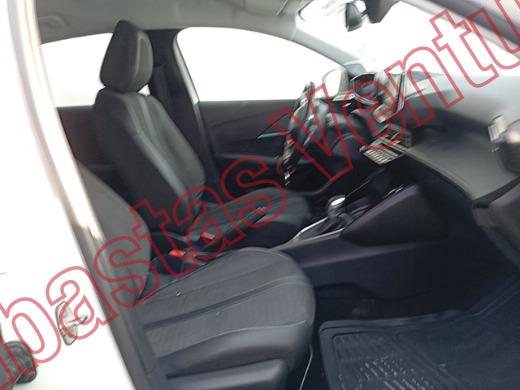 PEUGEOT 208 2023, foto 12 de 19