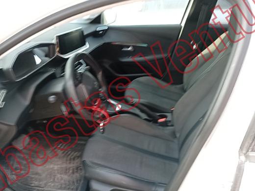 PEUGEOT 208 2023, foto 17 de 19
