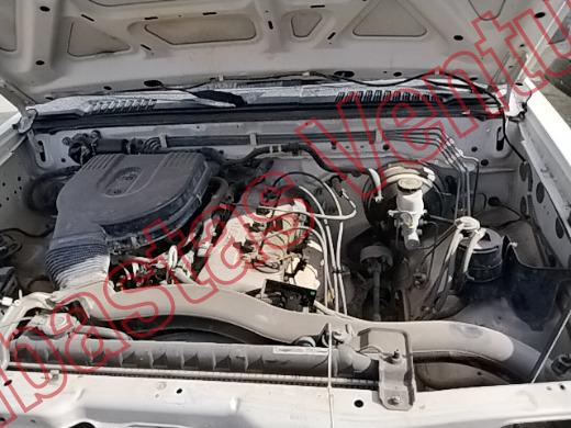 NISSAN NP 300 2015, foto 10 de 19