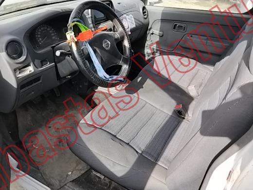 NISSAN NP 300 2015, foto 17 de 19