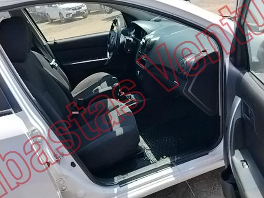 CHEVROLET AVEO 2017, foto 12 de 19