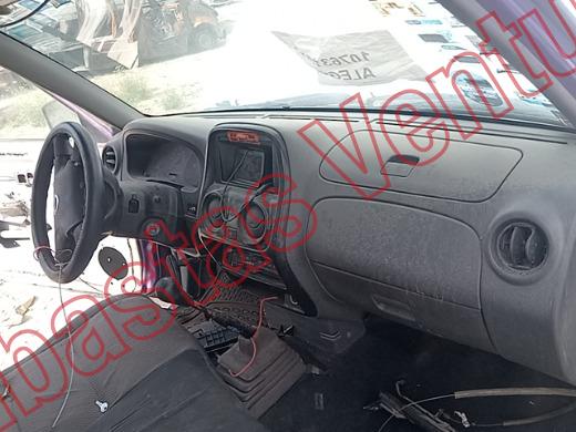 NISSAN NP 300 2012, foto 14 de 19