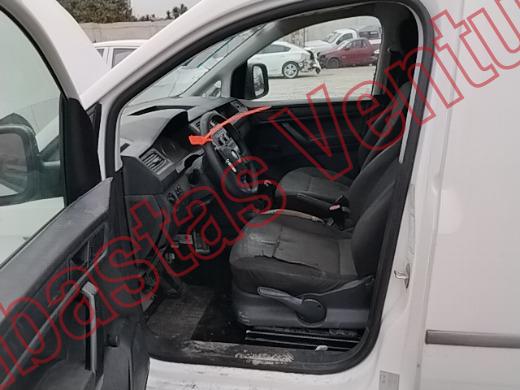 VOLKSWAGEN CADDY 2020, foto 17 de 19
