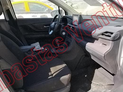 TOYOTA AVANZA 2025, foto 12 de 19