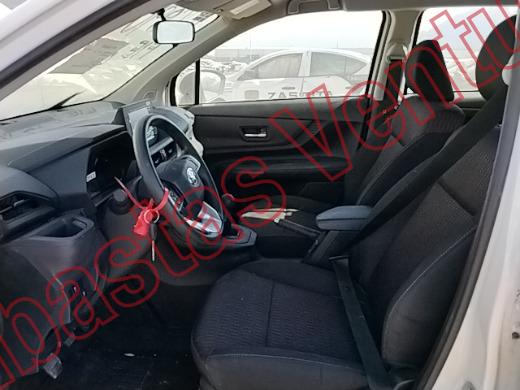 TOYOTA AVANZA 2025, foto 17 de 19