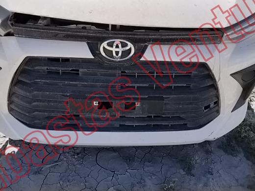 TOYOTA AVANZA 2025, foto 18 de 19