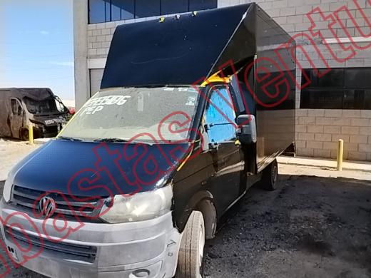 VOLKSWAGEN TRANSPORTER 2013, foto 1 de 19