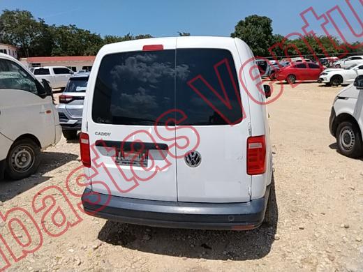 VOLKSWAGEN CADDY 2020, foto 6 de 19