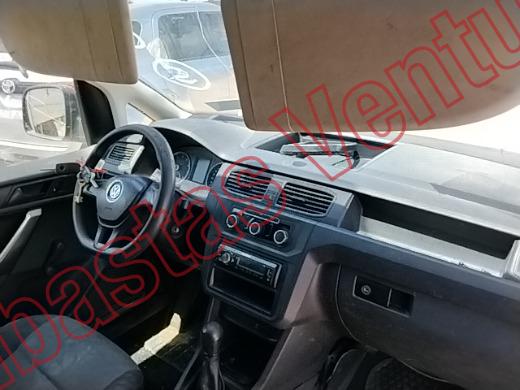 VOLKSWAGEN CADDY 2020, foto 14 de 19