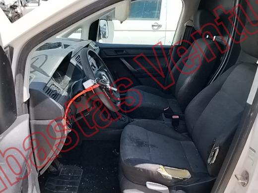 VOLKSWAGEN CADDY 2020, foto 17 de 19