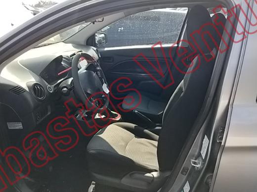 DODGE ATTITUDE 2022, foto 17 de 19