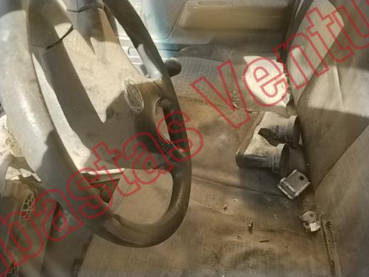 NISSAN NP 300 2013, foto 17 de 19