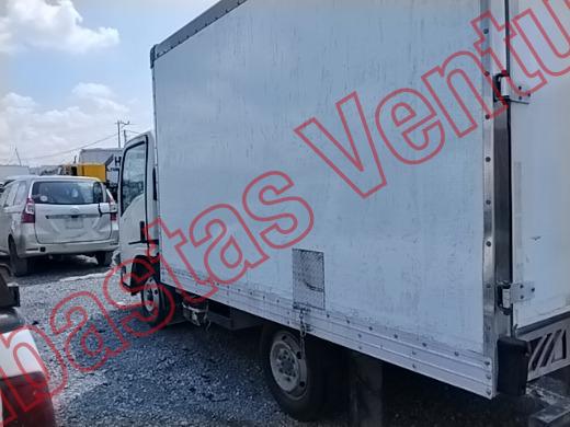 ISUZU ELF  2012, foto 7 de 19