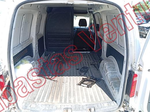 VOLKSWAGEN CADDY 2020, foto 15 de 19