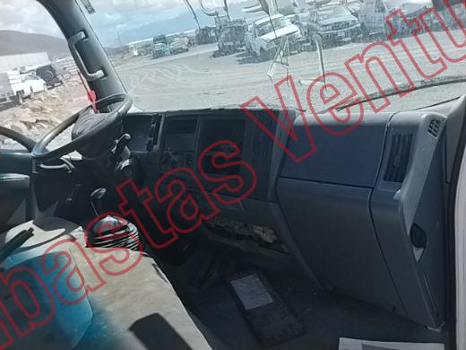 ISUZU ELF  2013, foto 14 de 19