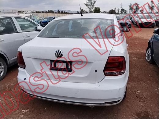 VOLKSWAGEN VENTO 2016, foto 6 de 19