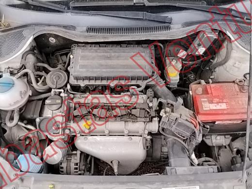 VOLKSWAGEN VENTO 2016, foto 10 de 19