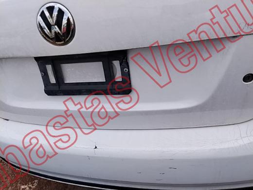 VOLKSWAGEN VENTO 2016, foto 19 de 19