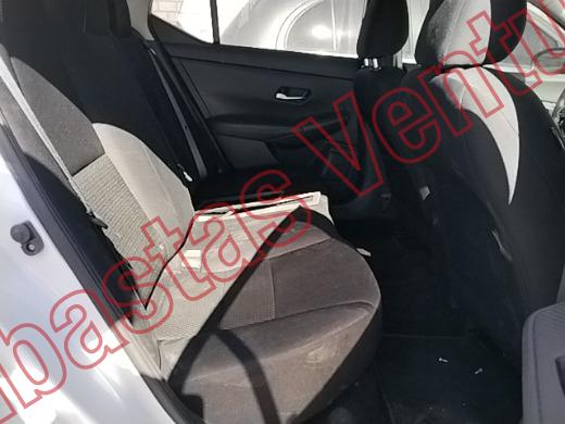 NISSAN SENTRA 2023, foto 13 de 19