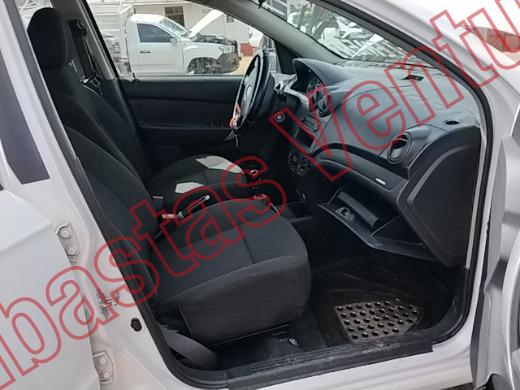 CHEVROLET AVEO 2017, foto 12 de 19