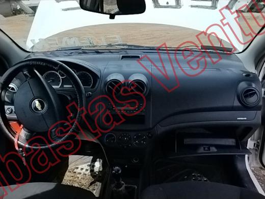 CHEVROLET AVEO 2017, foto 14 de 19