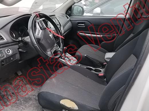 MITSUBISHI L200 2022, foto 17 de 19
