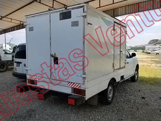 NISSAN NP 300 2017, foto 5 de 19
