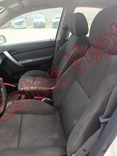 CHEVROLET AVEO 2017, foto 17 de 19