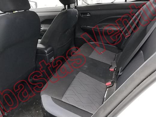 NISSAN VERSA 2024, foto 16 de 19