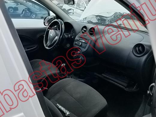 NISSAN MARCH 2020, foto 12 de 19