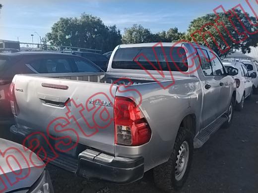 TOYOTA HILUX 2020, foto 5 de 19