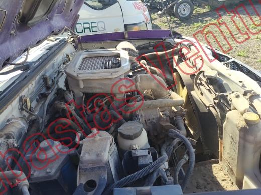 NISSAN NP 300 2013, foto 11 de 19